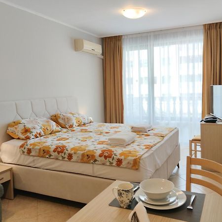Royal Sun Holiday Apartments Sunny Beach Ngoại thất bức ảnh