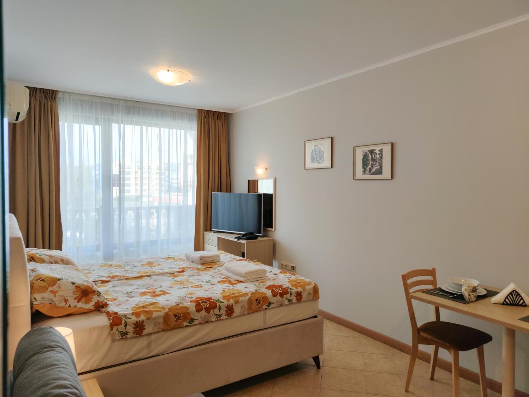 Royal Sun Holiday Apartments Sunny Beach Ngoại thất bức ảnh